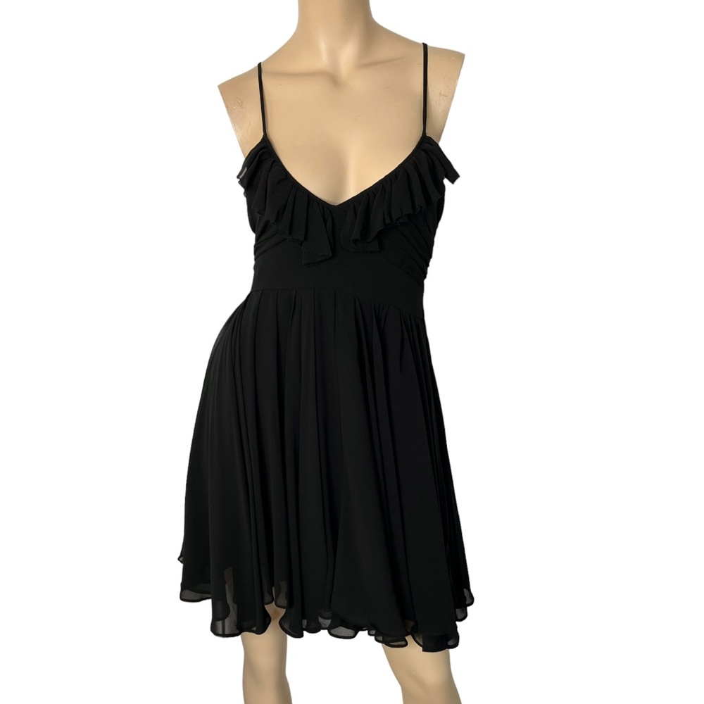Aryn K Cocktail Dress Black Chiffon Ruffle V Neck Halter Tie Strap Size Medium